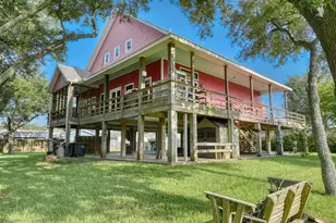 746 12th St, Dickinson, TX 77539 - Photo 49