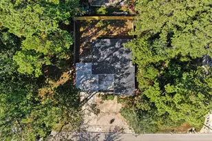 8 Hanover Ln, Panorama Village, TX 77304 - Photo 29
