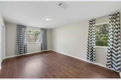 8 Hanover Lane, Panorama Village, TX 77304 - Photo 21