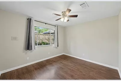 8 Hanover Lane, Panorama Village, TX 77304 - Photo 23