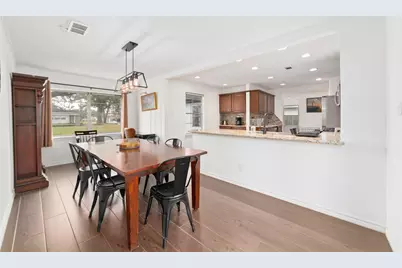 1421 Confederate Road, Houston, TX 77055 - Photo 11