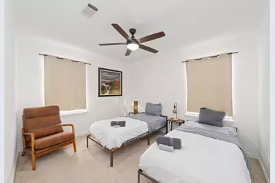 1421 Confederate Road, Houston, TX 77055 - Photo 13