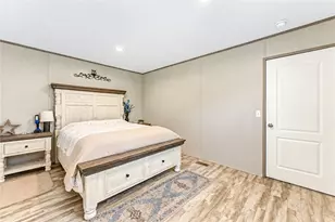 225 County Rd 3294, Cleveland, TX 77327 - Photo 27