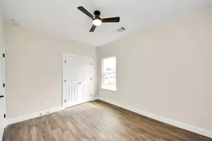 3808 Hiford Dr, Houston, TX 77047 - Photo 29