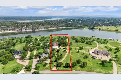 511 Chimney Cove Drive, Marble Falls, TX 78654 - Photo 31