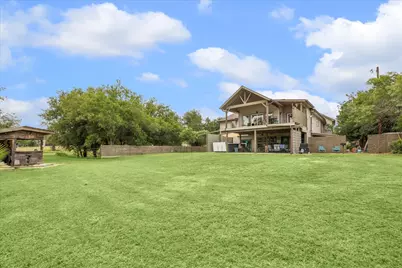 511 Chimney Cove Drive, Marble Falls, TX 78654 - Photo 23