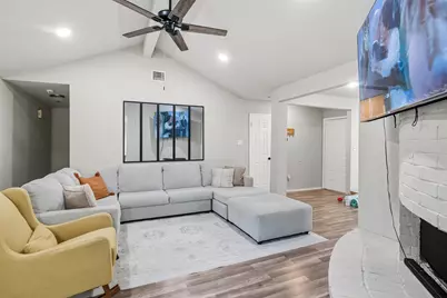 14854 Shottery Drive, Houston, TX 77015 - Photo 5