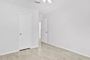 12002 Leitrim Way, Houston, TX 77047 - Photo 13