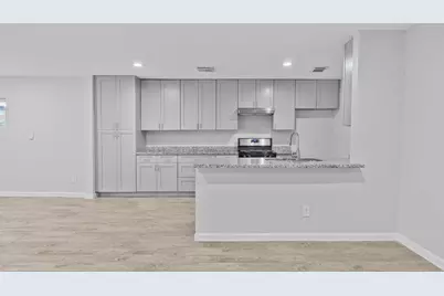 12002 Leitrim Way, Houston, TX 77047 - Photo 5