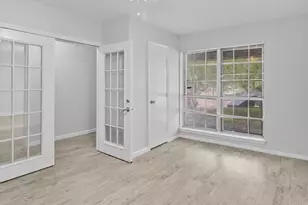 12002 Leitrim Way, Houston, TX 77047 - Photo 9