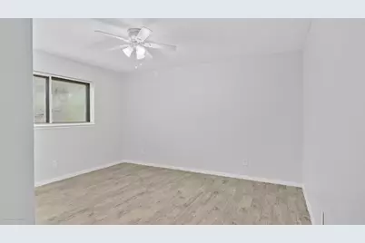 12002 Leitrim Way, Houston, TX 77047 - Photo 15