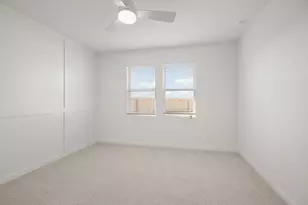 7811 Jasper Mdws Wy, Angleton, TX 77515 - Photo 17