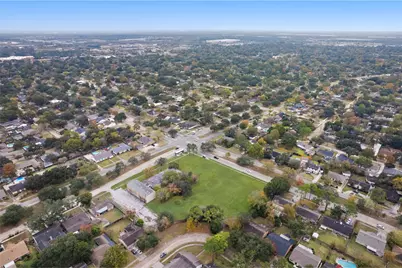 11122 Hillcroft Street, Houston, TX 77096 - Photo 13