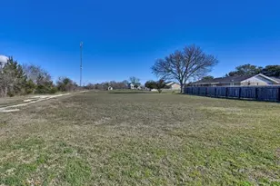 306 Matula Ave, Schulenburg, TX 78956 - Photo 3