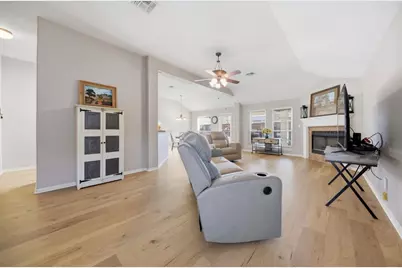 306 Matula Avenue, Schulenburg, TX 78956 - Photo 7