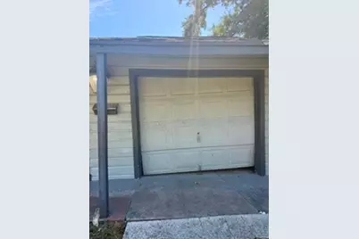 5862 Southurst Street, Houston, TX 77033 - Photo 17