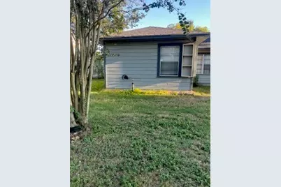 5862 Southurst Street, Houston, TX 77033 - Photo 3