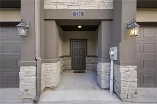 536 Momma Bear Dr, College Station, TX 77845 - Photo 3