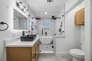 3306 Calumet St, Houston, TX 77004 - Photo 25