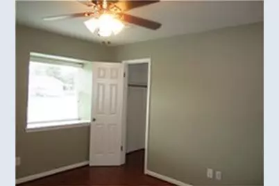 12015 Sea Shore Drive, Houston, TX 77072 - Photo 13