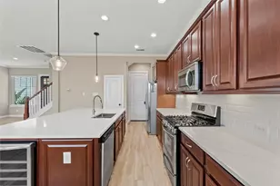 8910 Highgate Ln, Houston, TX 77080 - Photo 9