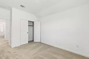 6710 Alejandro Pl, Baytown, TX 77523 - Photo 31