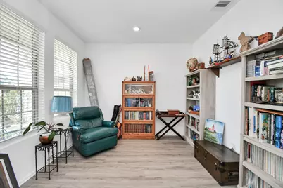 732 Willow Harbor Lane, La Marque, TX 77568 - Photo 5