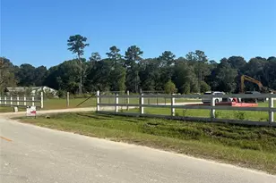 62 Short Leaf Dr, Huffman, TX 77336 - Photo 1