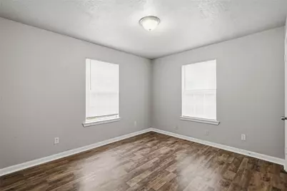 4226 Coke Street, Houston, TX 77020 - Photo 11