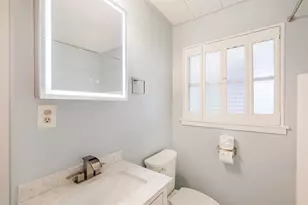 4613 Braeburn Dr, Bellaire, TX 77401 - Photo 25