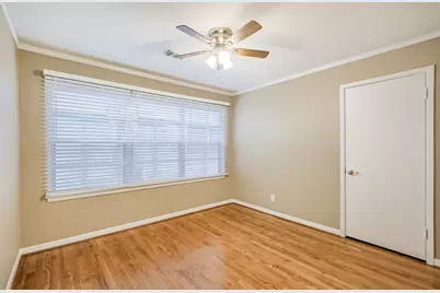 4613 Braeburn Drive, Bellaire, TX 77401 - Photo 21