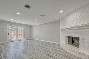 14690 Perthshire Rd, Houston, TX 77079 - Photo 11