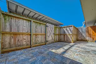 14690 Perthshire Rd, Houston, TX 77079 - Photo 35