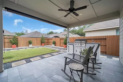 2819 Wilde Redbud Lane, Conroe, TX 77385 - Photo 35