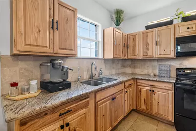21174 US Highway 281 S, San Antonio, TX 78264 - Photo 15