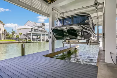 1614 Castaway Street, Tiki Island, TX 77554 - Photo 45