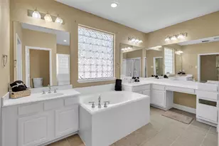 5303 Riverstone Crossing Dr, Sugar Land, TX 77479 - Photo 19