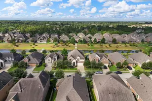 9011 Gardenia Meadow Ln, Spring, TX 77379 - Photo 3