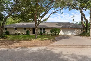 1620 Baylor, Bay City, TX 77414 - Photo 1