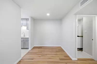 10211 Sugar Branch Drive #362, Houston, TX 77036 - Photo 9