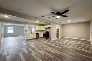 7710 Claiborne St, Houston, TX 77016 - Photo 7