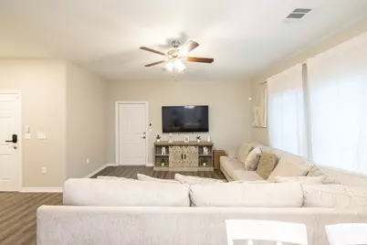 2011 Nottingham Street, Pasadena, TX 77502 - Photo 7
