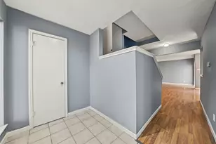 8315 Augustine Dr, Houston, TX 77036 - Photo 3