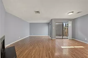 8315 Augustine Dr, Houston, TX 77036 - Photo 17