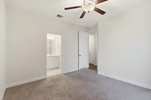 1413 Adell Rose Ln, Houston, TX 77043 - Photo 5