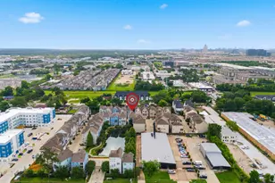 1413 Adell Rose Ln, Houston, TX 77043 - Photo 33