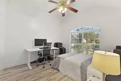 2412 Hidden Creek Drive, Pearland, TX 77581 - Photo 31
