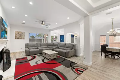 2412 Hidden Creek Drive, Pearland, TX 77581 - Photo 9