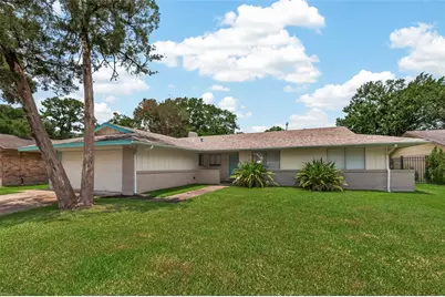 1715 Ramada Drive, Houston, TX 77062 - Photo 3