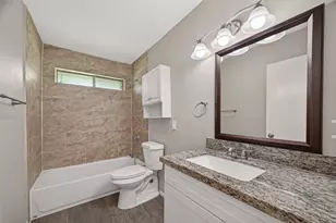 1715 Ramada Dr, Houston, TX 77062 - Photo 17